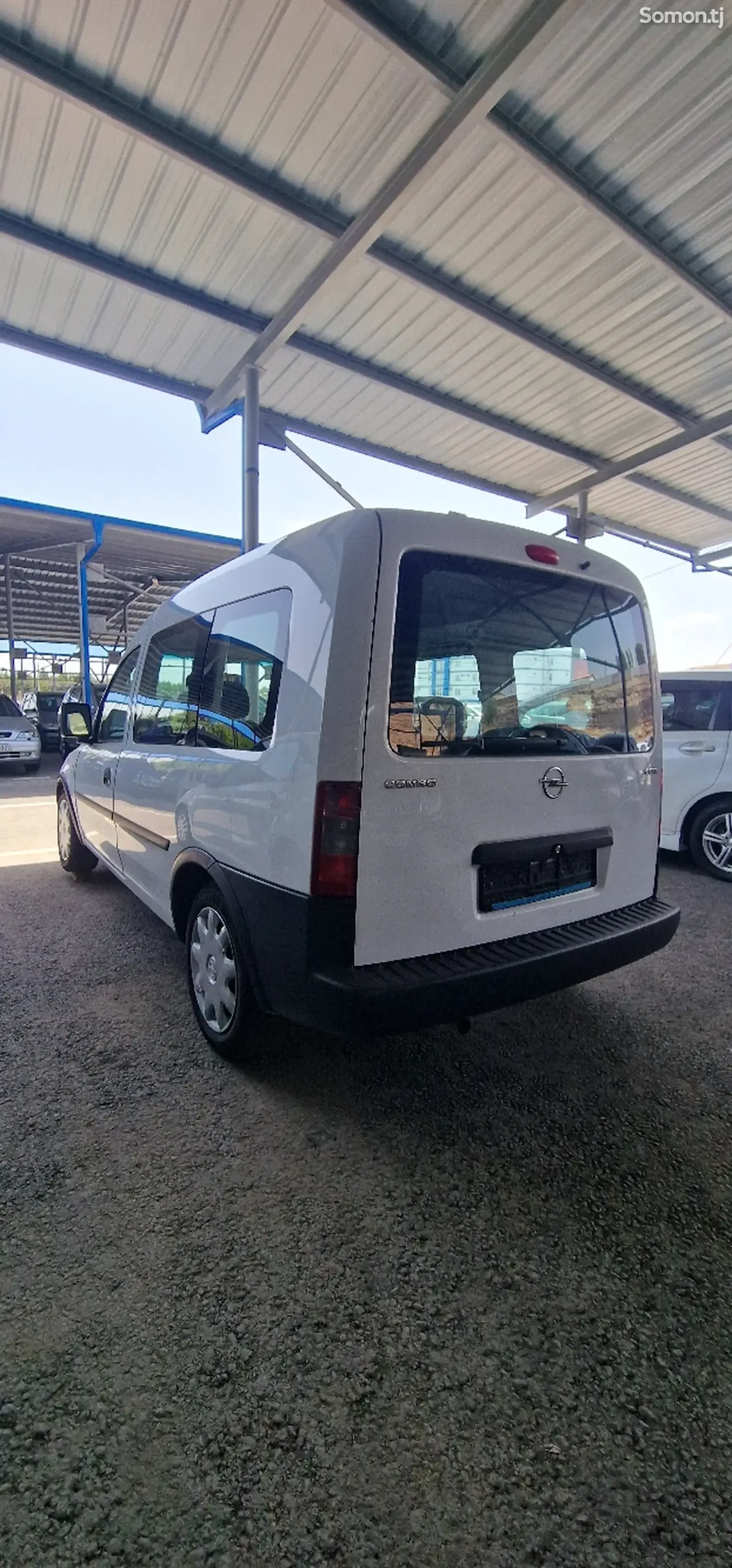 Opel Combo 2006 · 1.3 MT