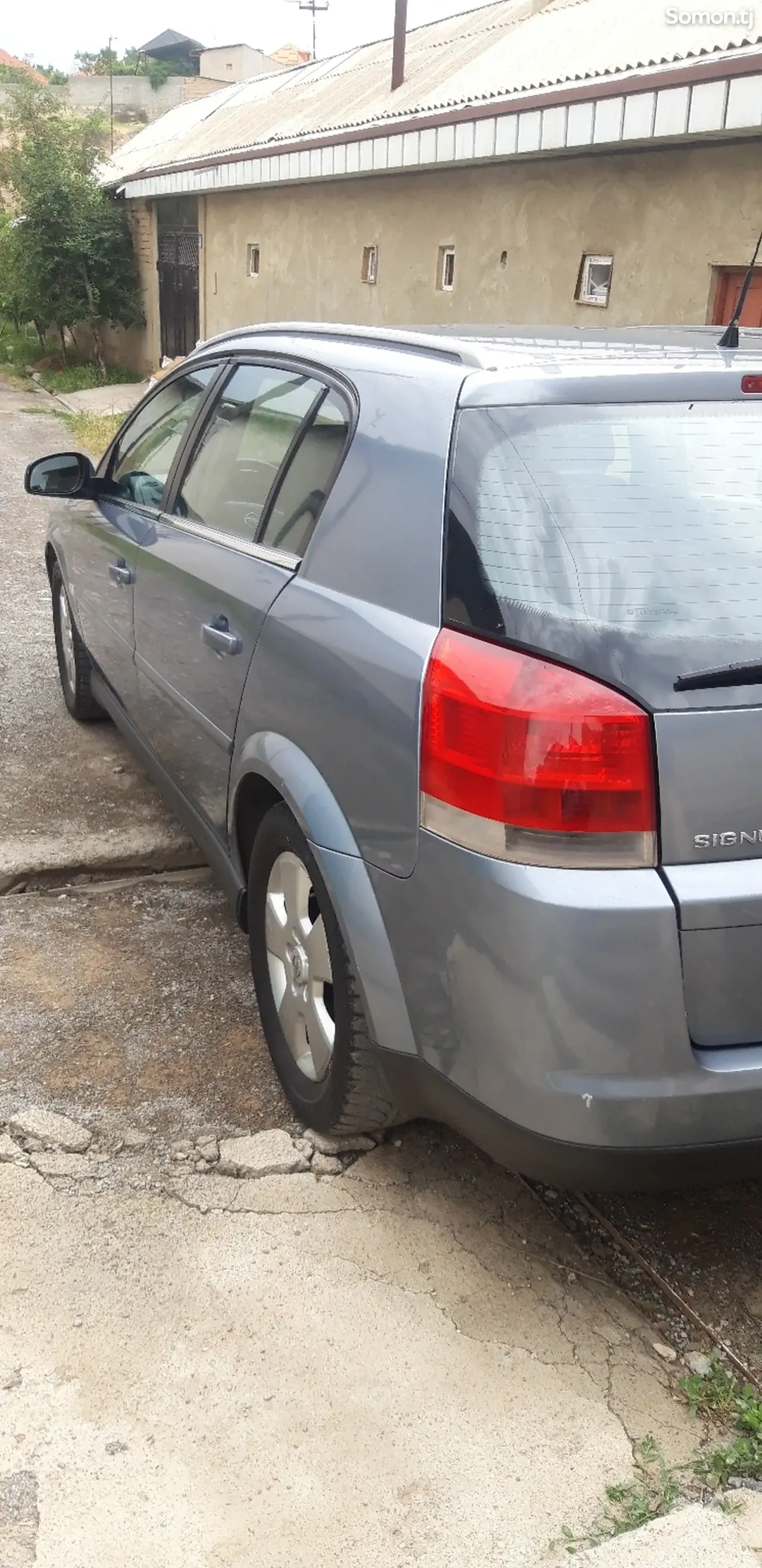 Opel Vectra C 2003 · 2.2 MT