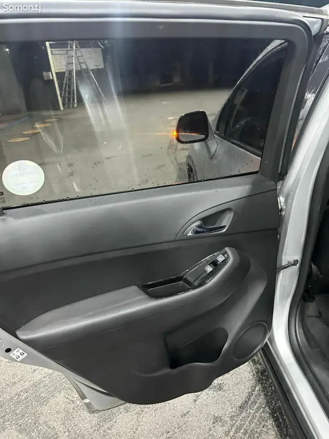 Chevrolet Orlando 2014 · 2.0 AT