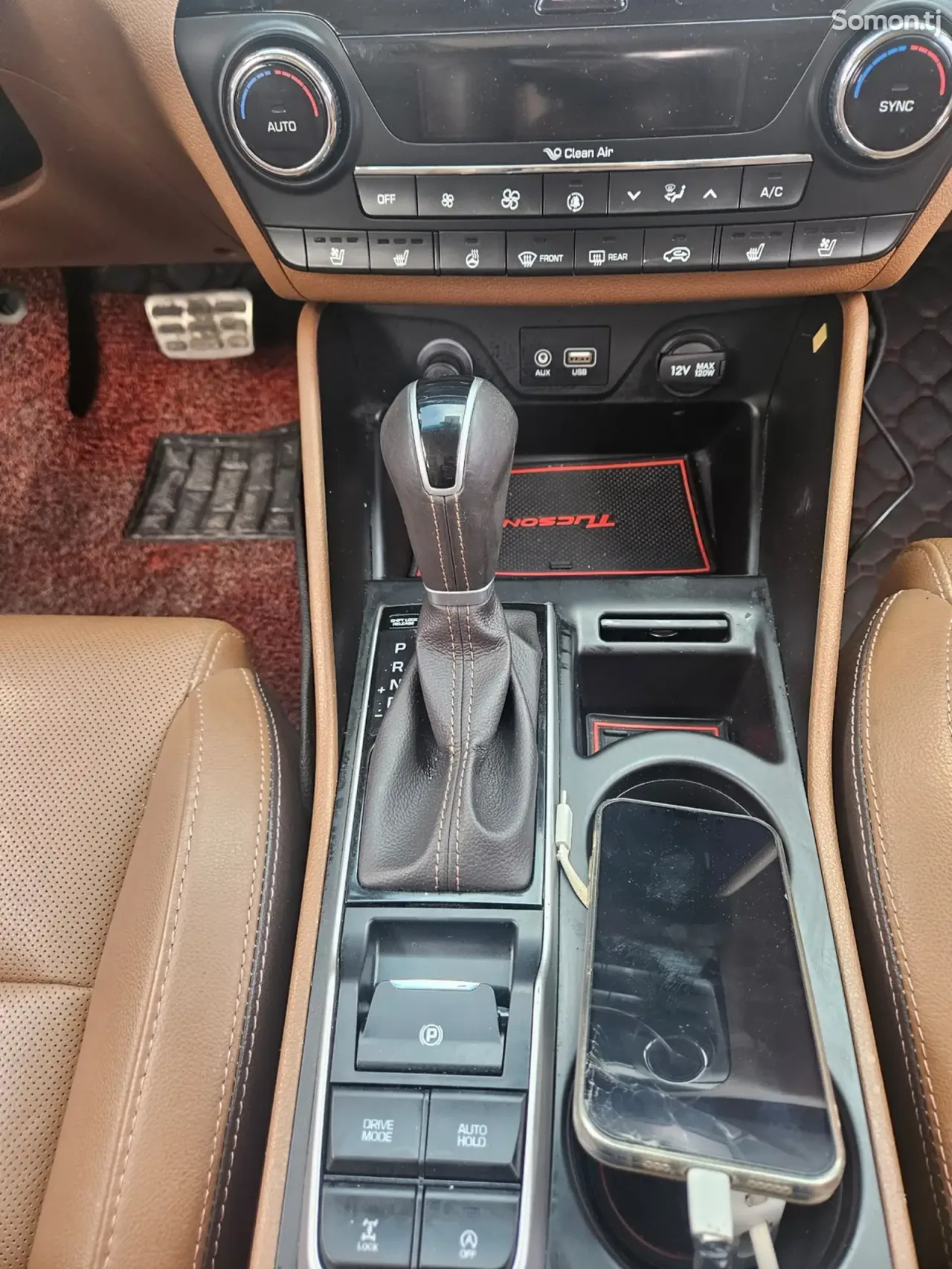Hyundai Tucson 2016 · 1.6 AT