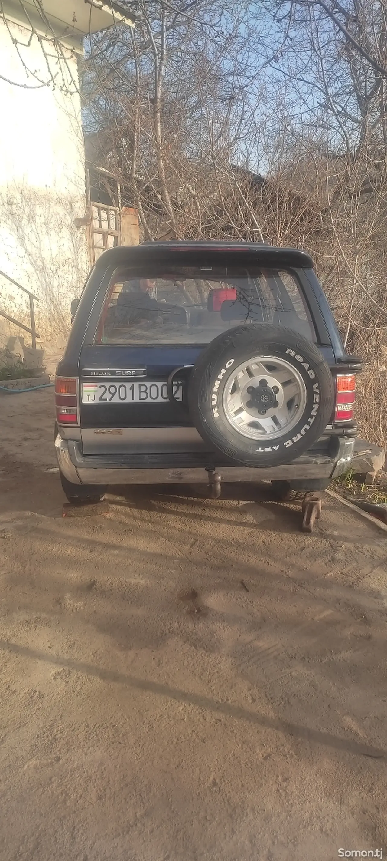 Toyota Hilux Surf 1996 · 2.0 MT