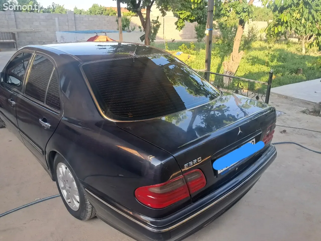 Mercedes-Benz E class 1997 · 2.8 AT