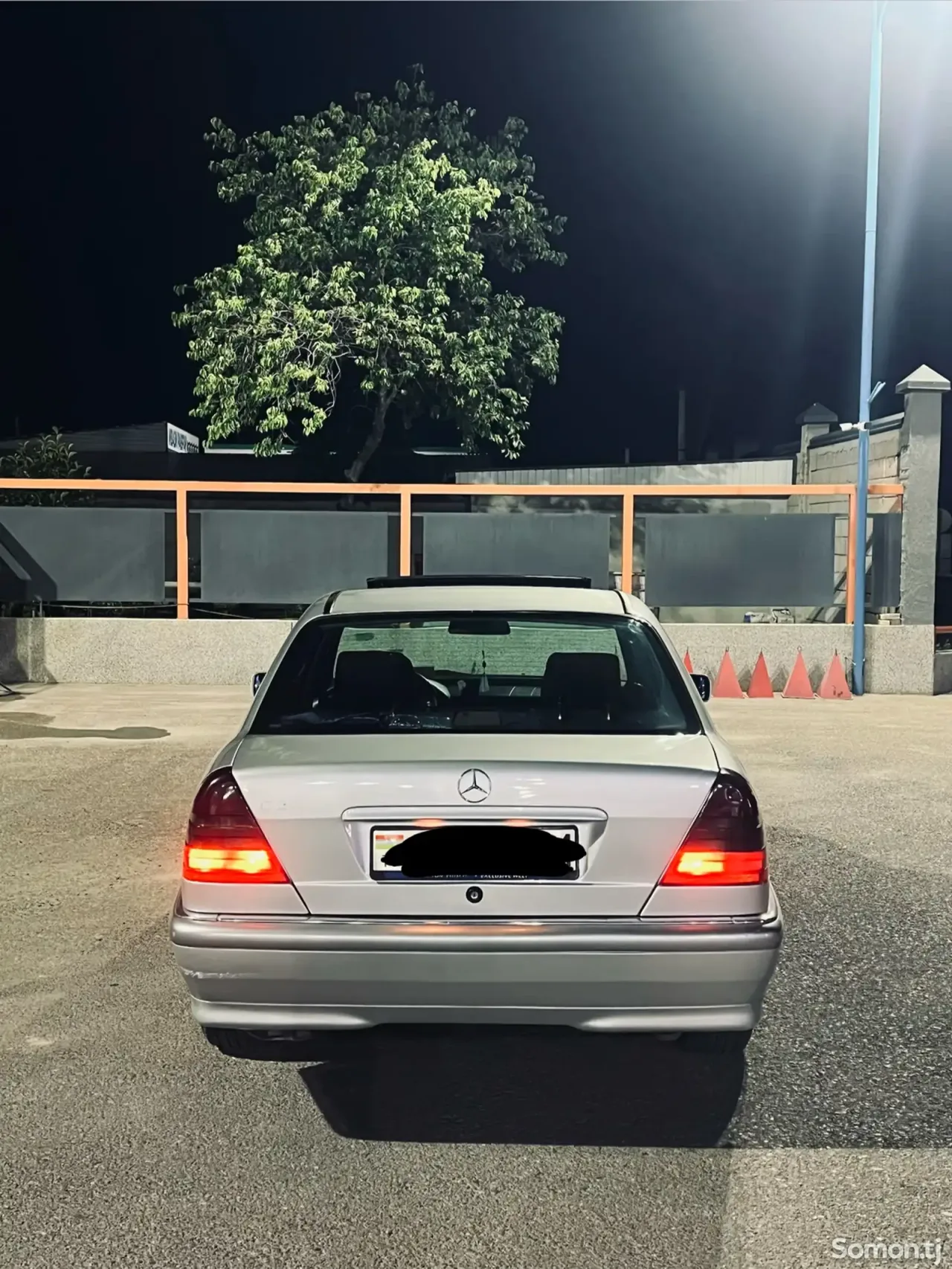 Mercedes-Benz C class 1999 · 2.0 AT