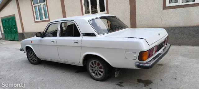 ГАЗ 3102 2002 · 2.4 MT