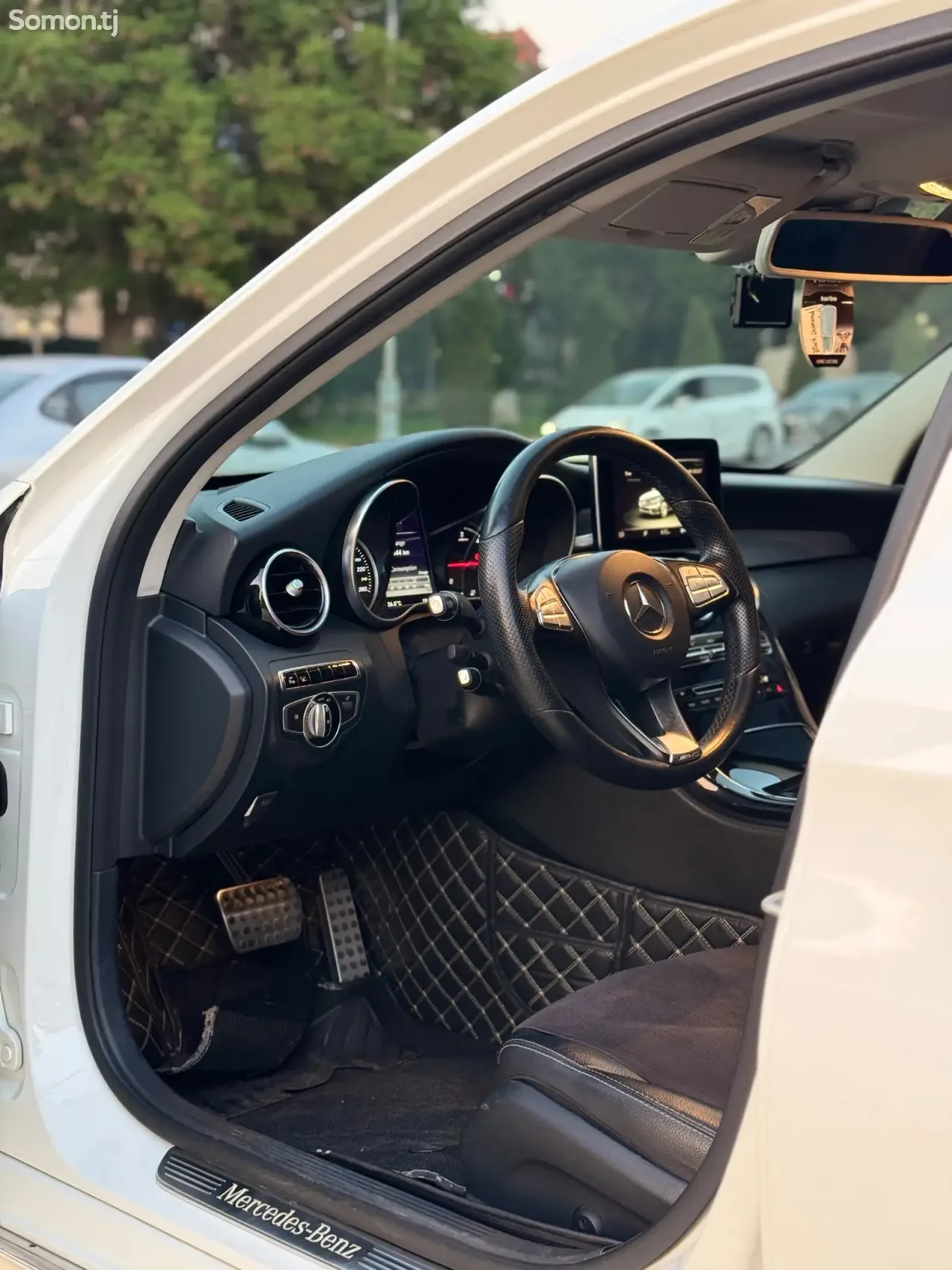 Mercedes-Benz C class 2015 · 2.2 AT