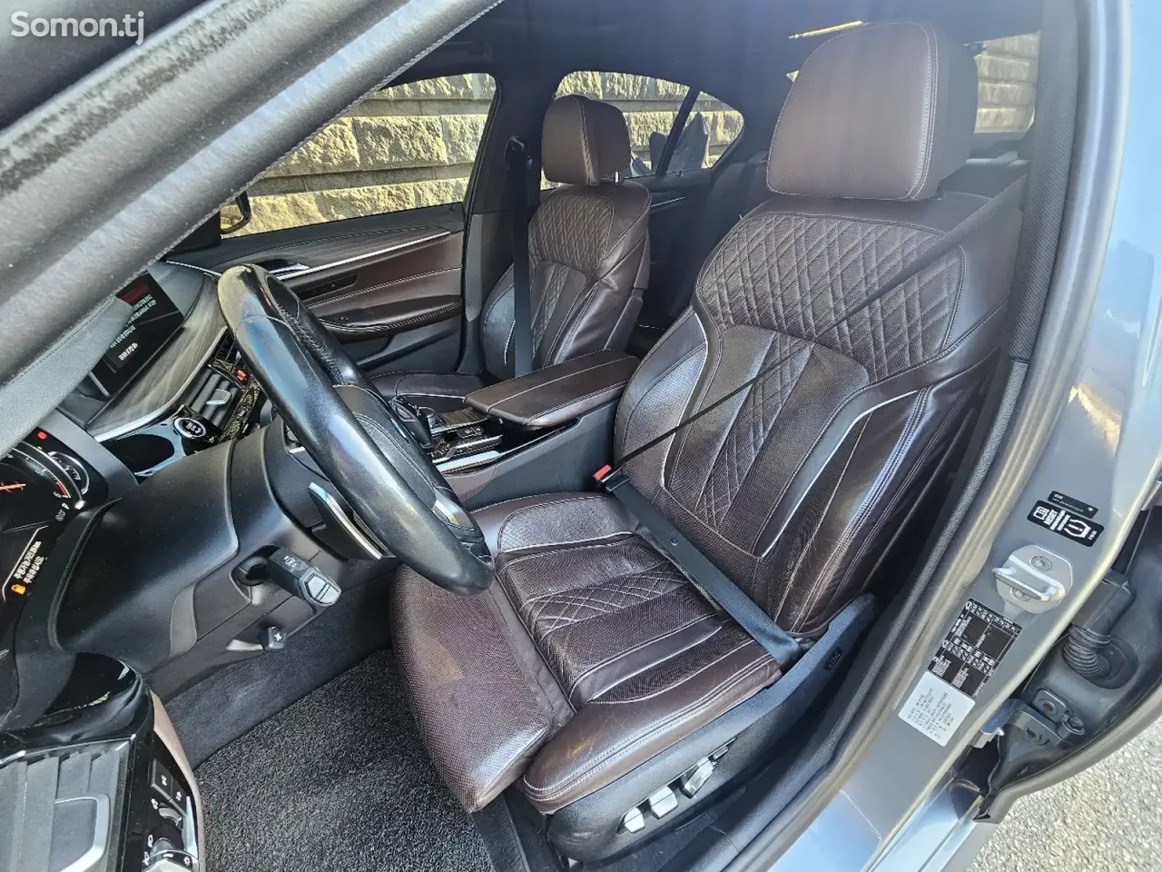 BMW 5 series 2017 · 2.0 AT