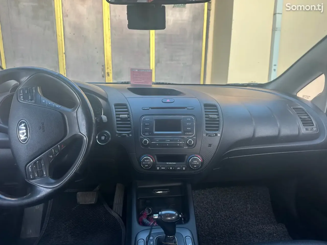 Kia K3 2015 · 1.6 AT