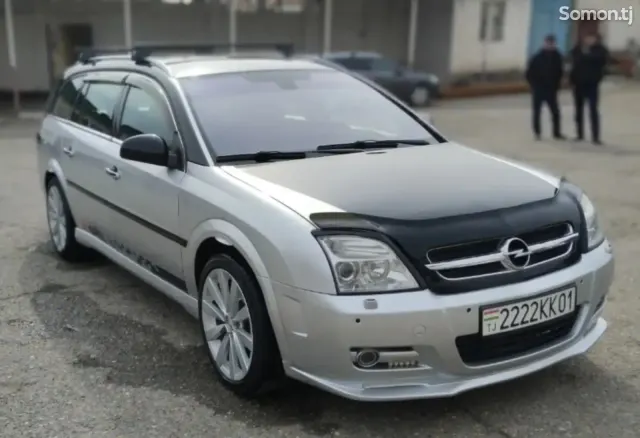 Opel Vectra C 2005 · 2.2 AT