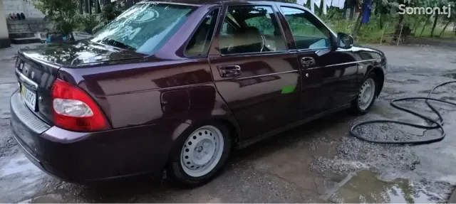 Lada (ВАЗ) Priora 2012 · 1.6 MT