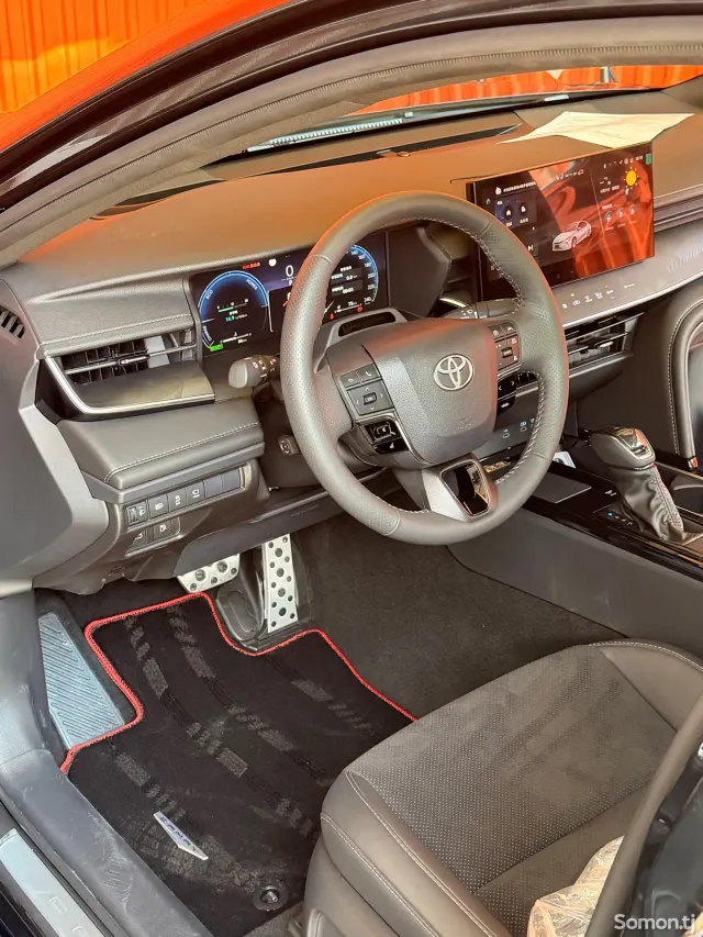 Toyota Camry 2026 · 2.0 AT