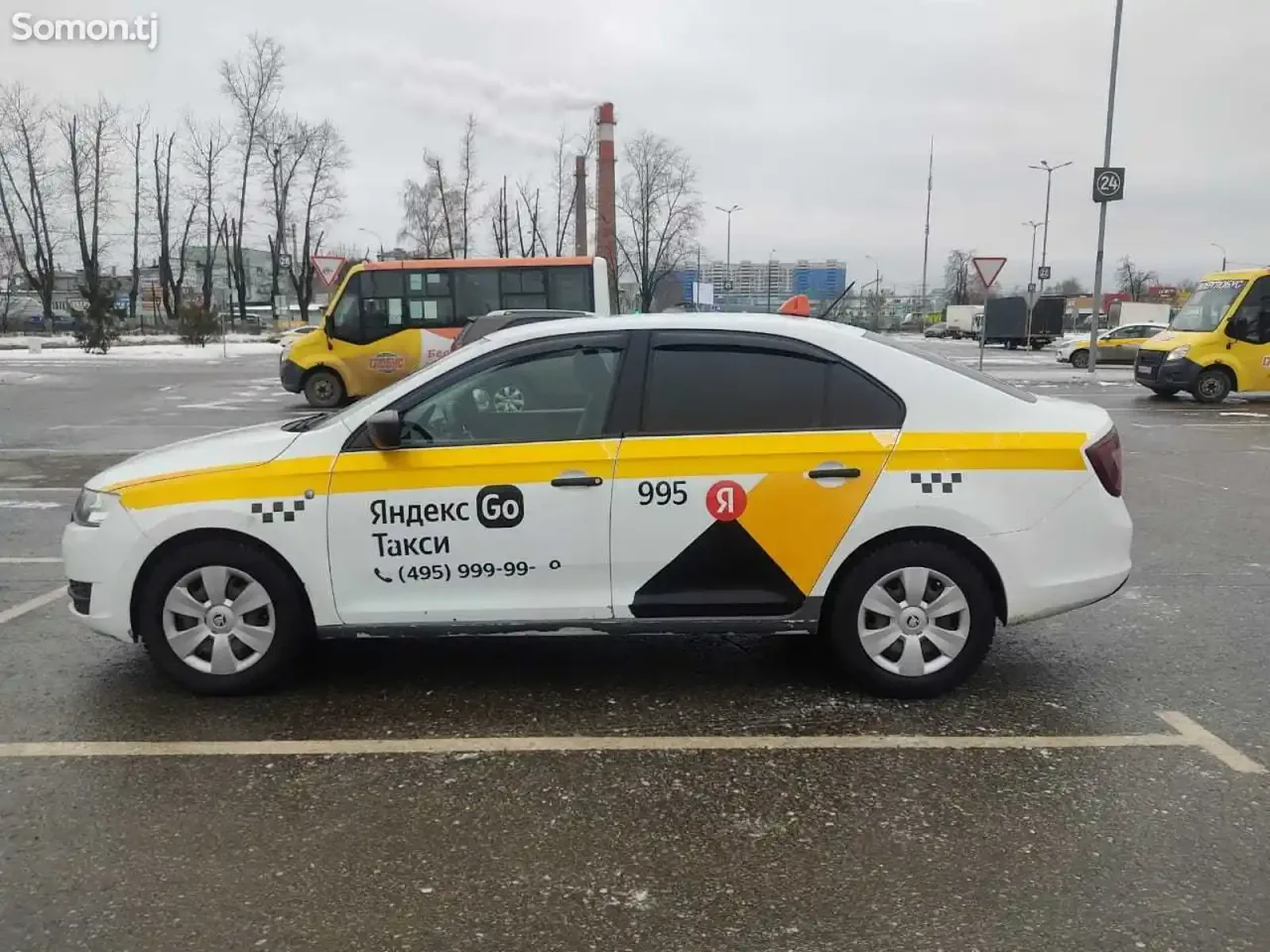Skoda Rapid 2015 · 1.6 MT