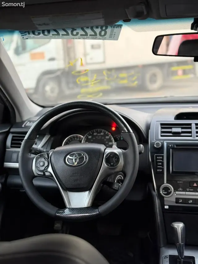 Toyota Camry 2014 · 2.5 AT