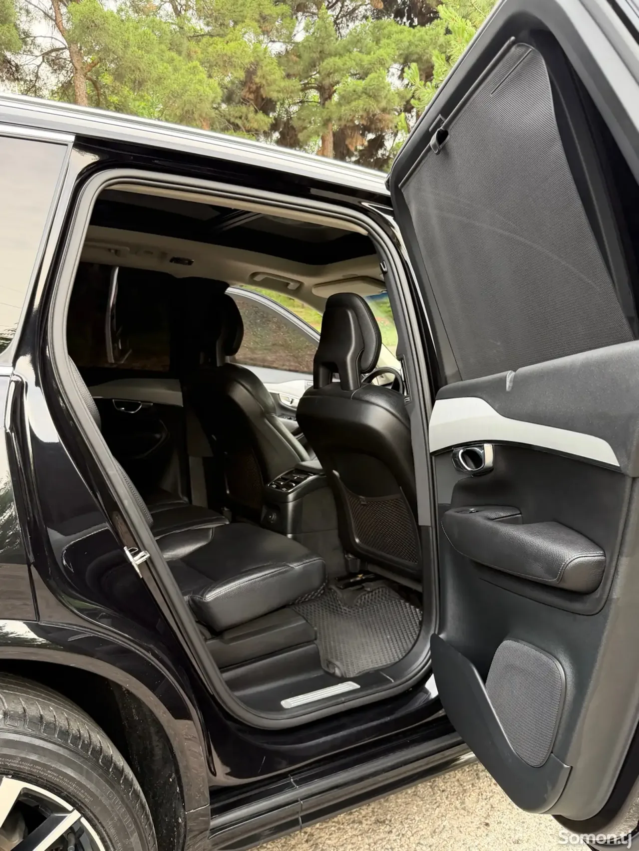 Volvo XC90 2023 · 2.4 AT