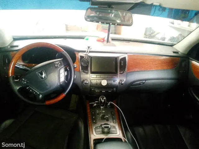 Mercedes-Benz S class 2010 · 4.6 AT