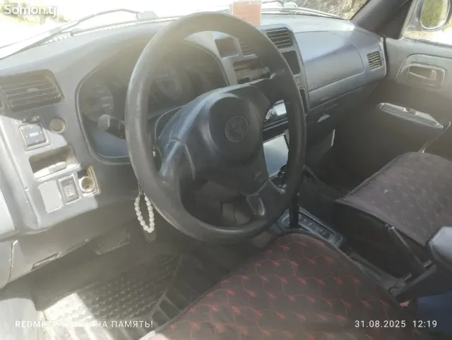 Toyota RAV 4 1998 · 2.2 AT