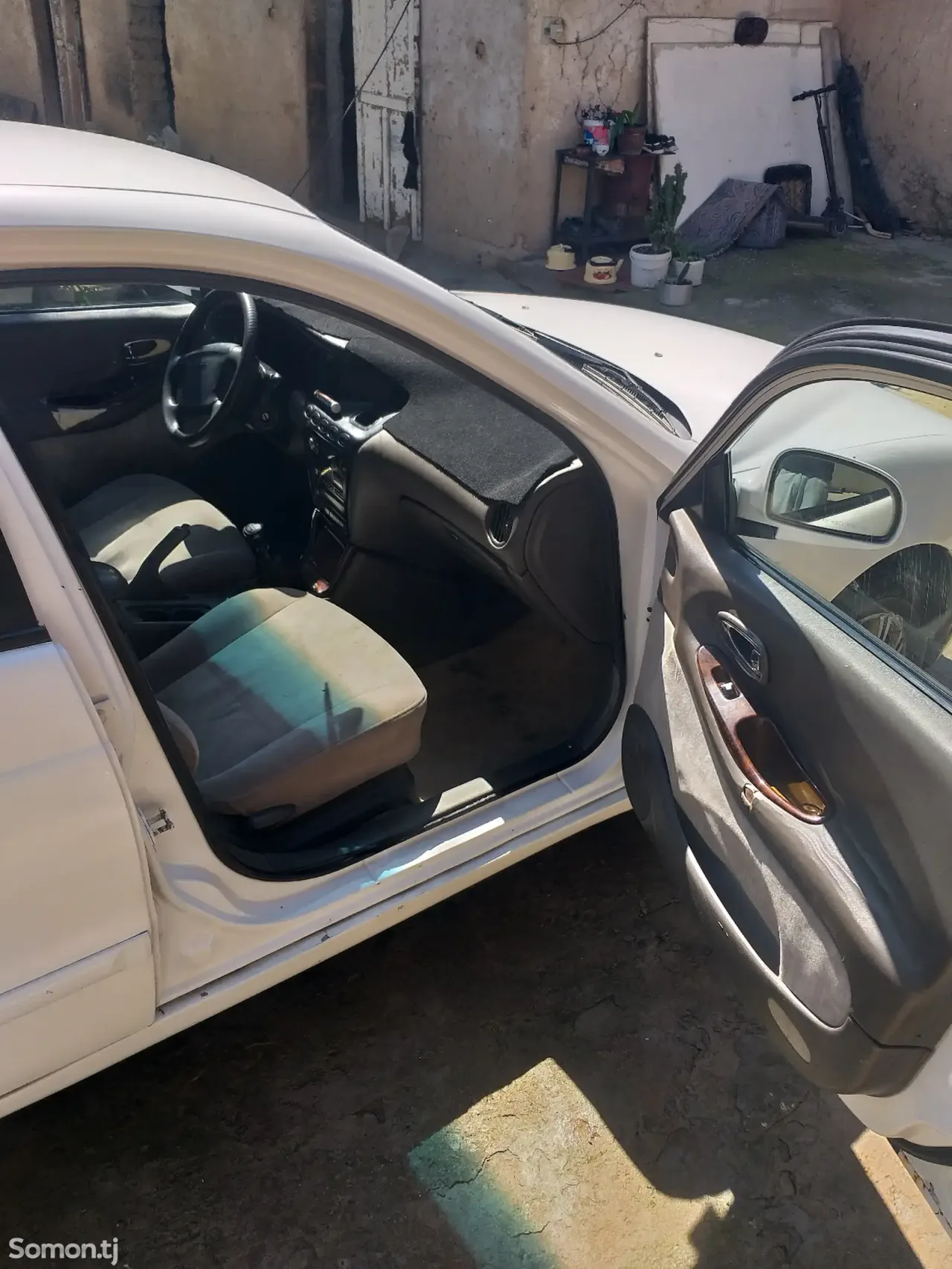 Daewoo Leganza 1997 · 1.8 MT