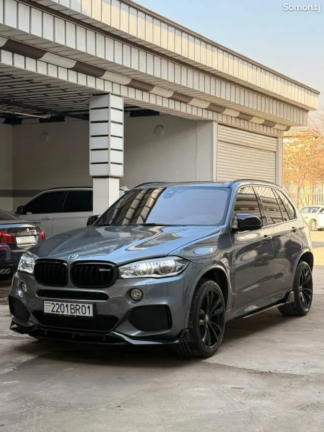 BMW X5 2018 · 3.5 AT