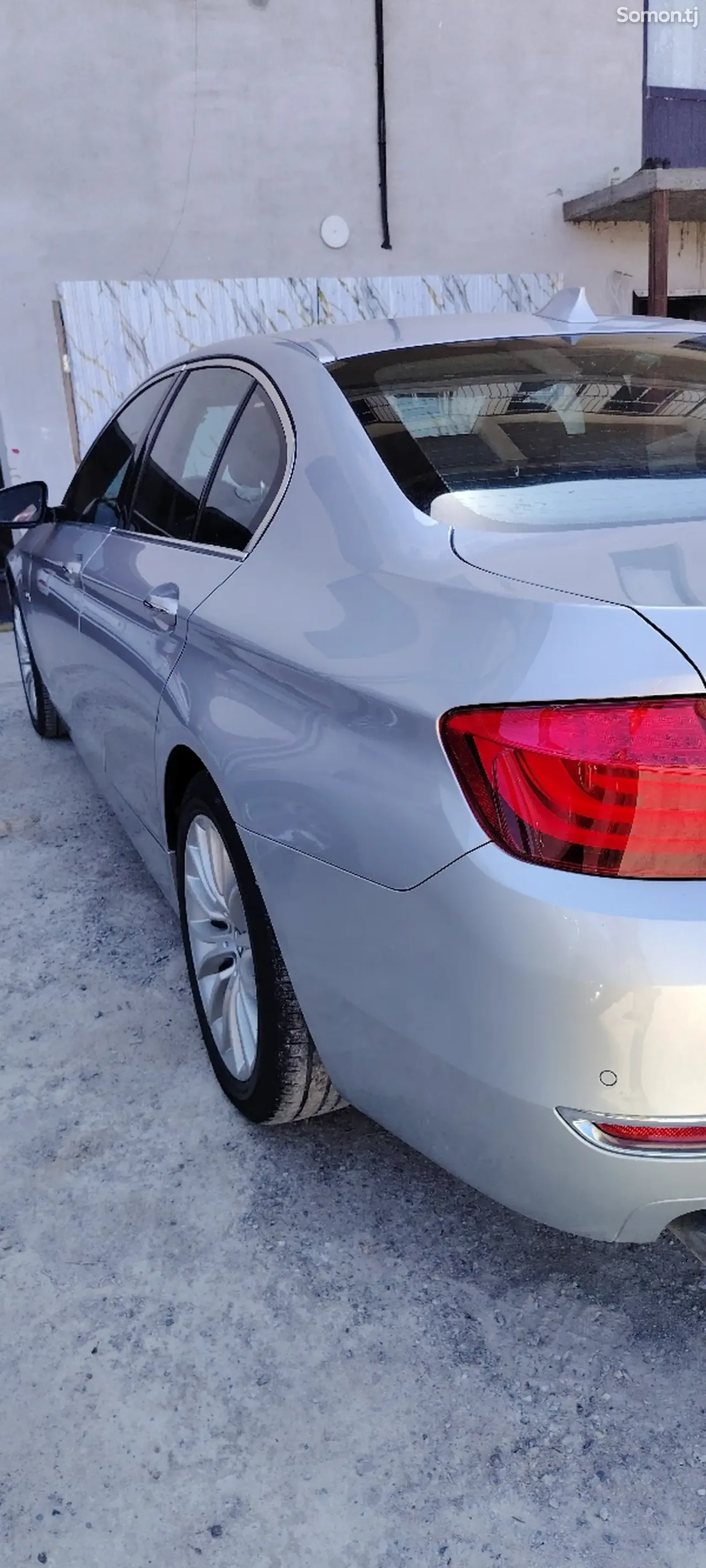 BMW 5 series 2014 · 2.0 AT