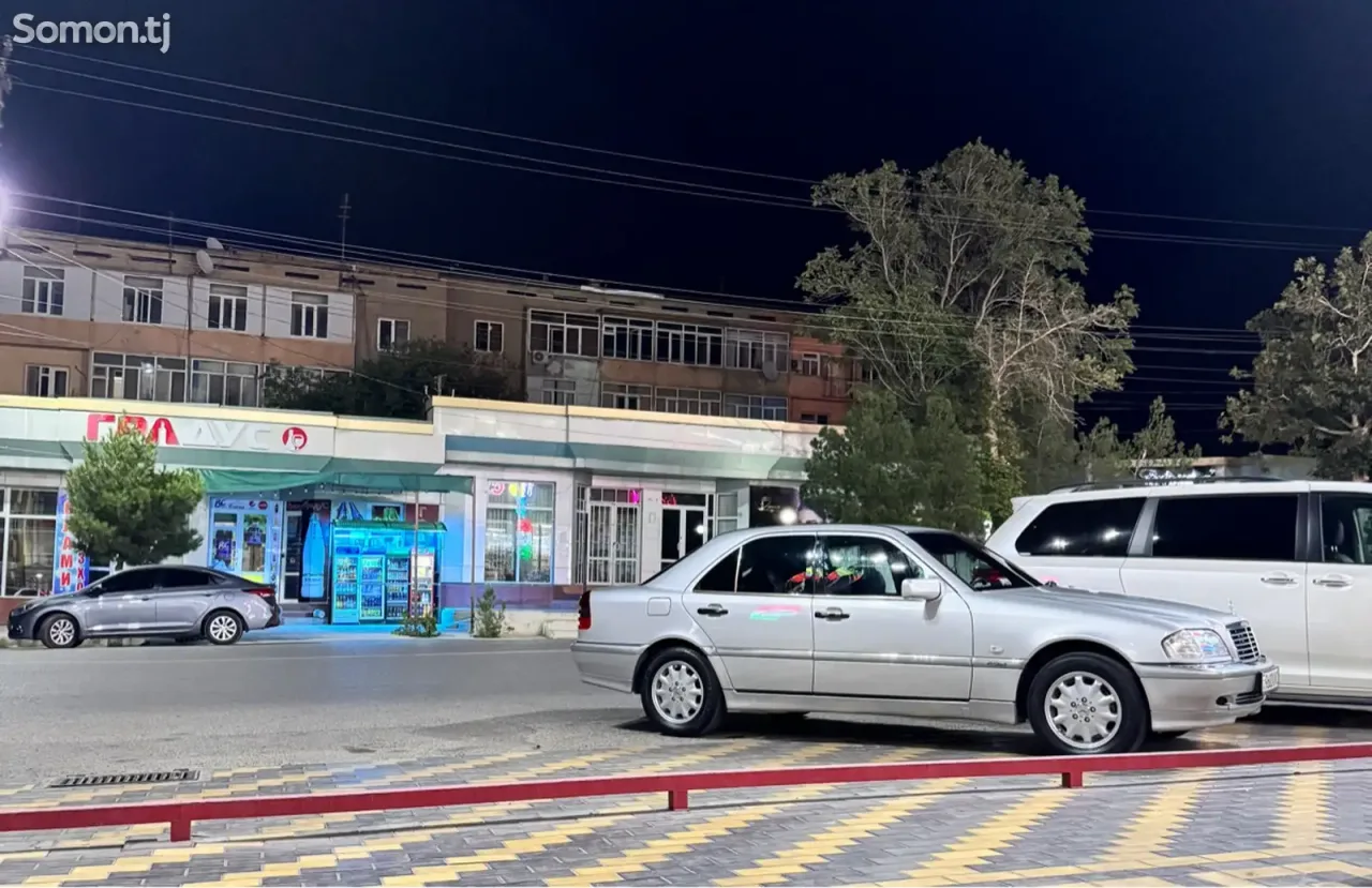 Mercedes-Benz C class 1998 · 1.8 MT