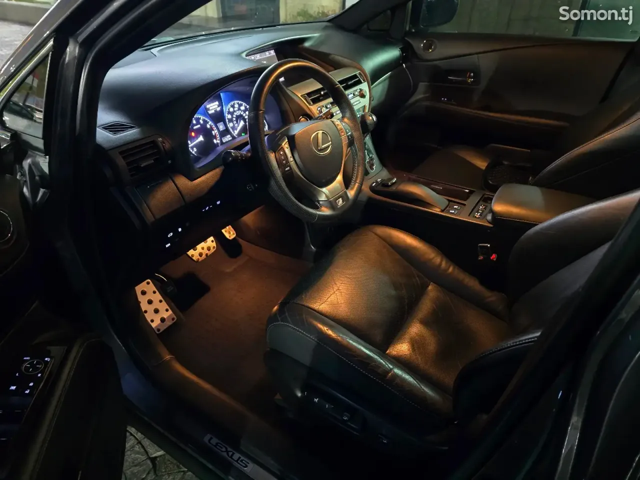 Lexus RX series 2016 · 3.5 AT