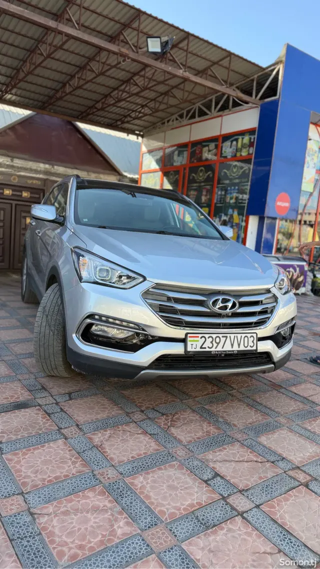 Hyundai Santa Fe 2016 · 2.0 AT