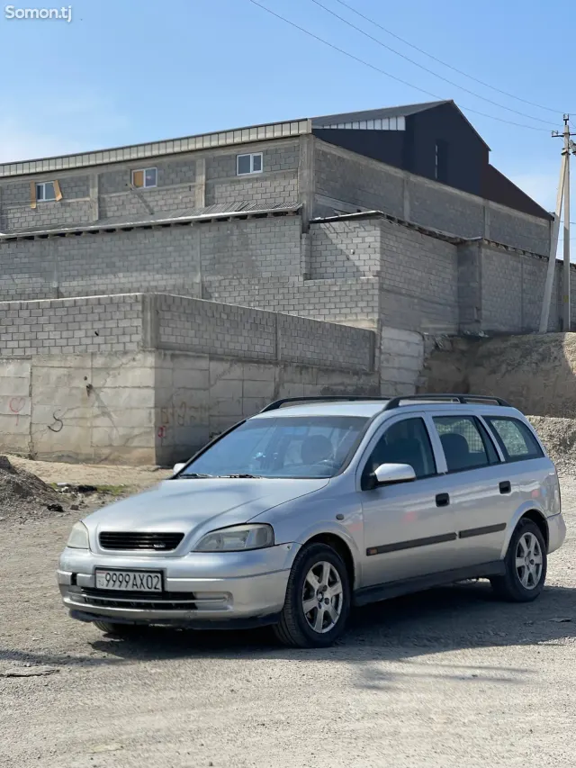 Opel Astra G 2000 · 1.6 MT
