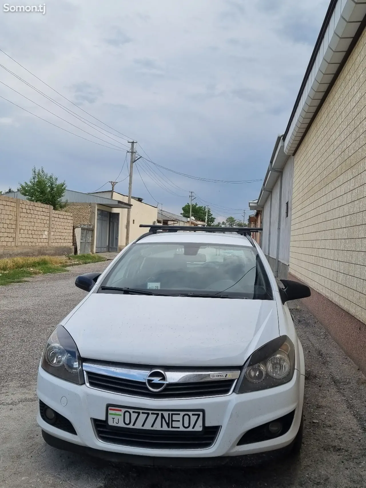 Opel Astra H 2009 · 1.9 MT
