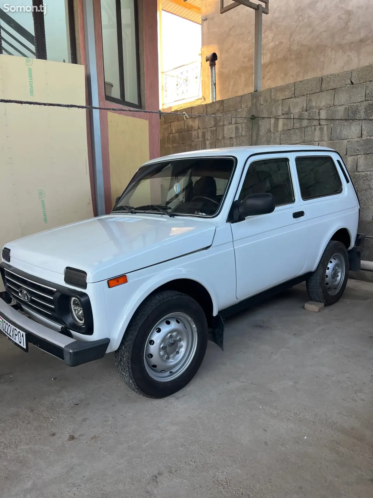 Lada (ВАЗ) Нива 2015 · 1.7 MT