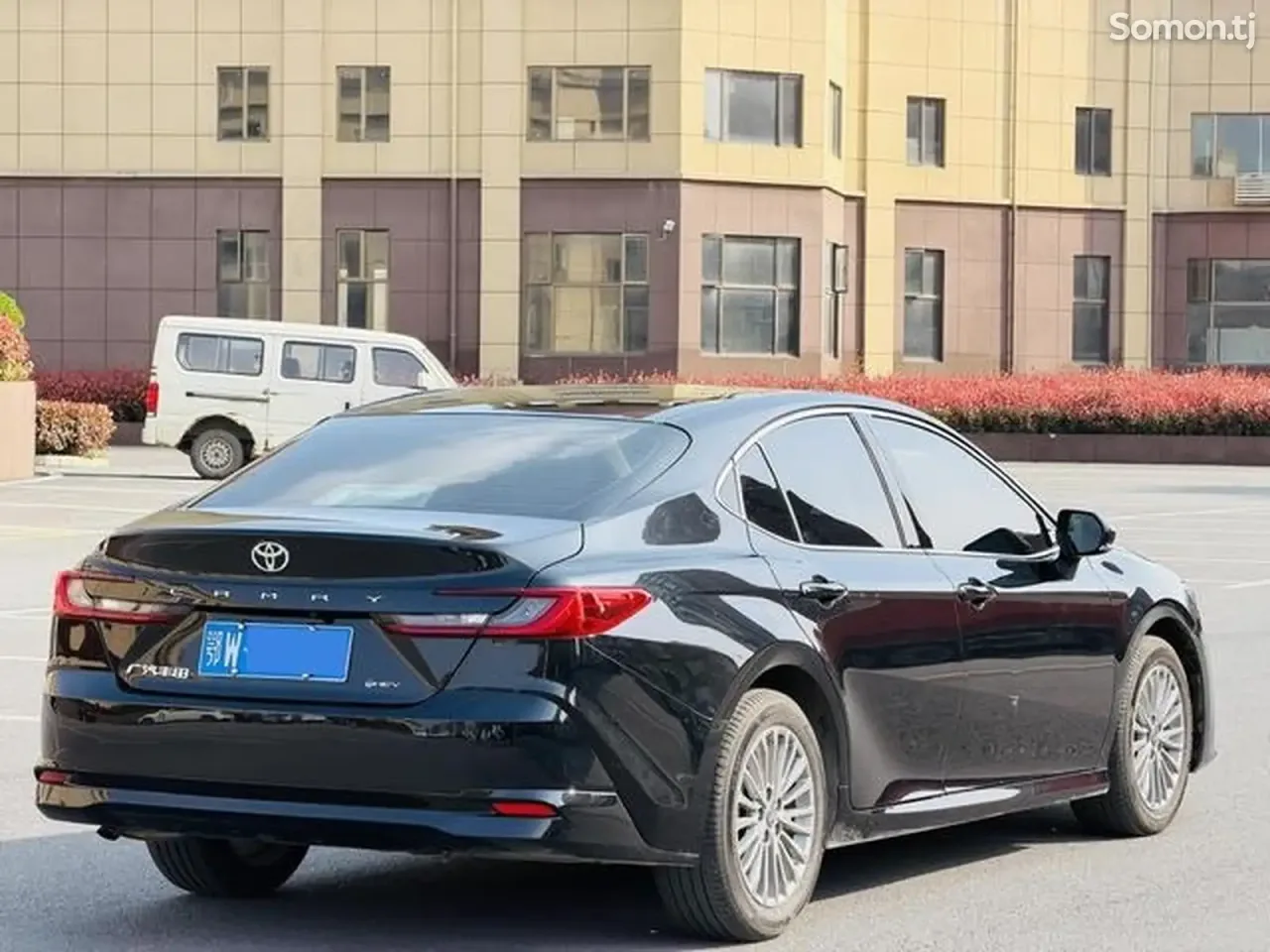 Toyota Camry 2026 · 2.0 AT