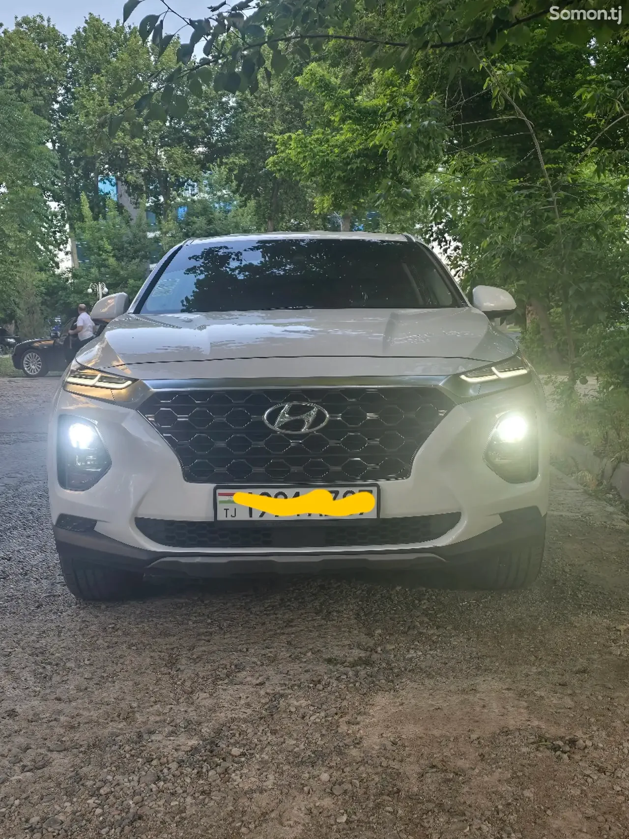 Hyundai Santa Fe 2019 · 2.4 AT