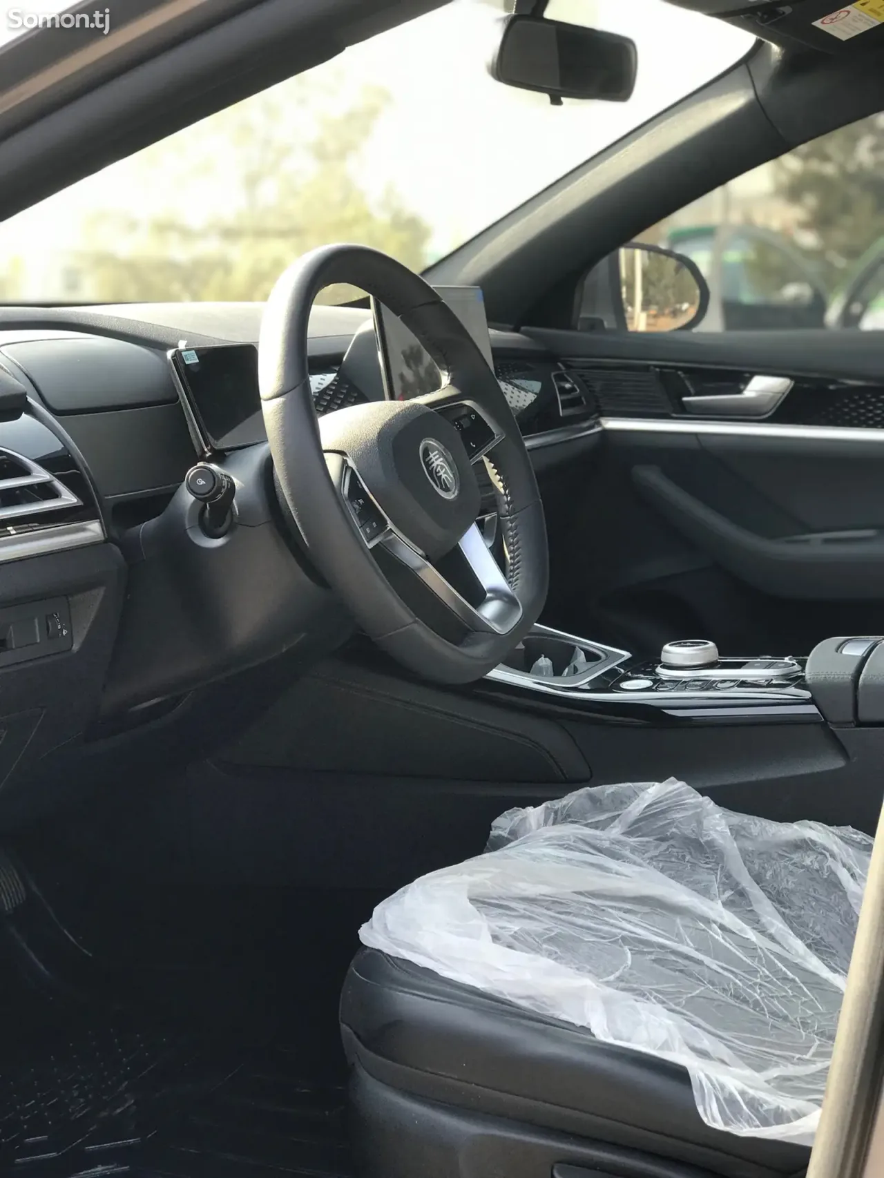 BYD Qin Plus 2025 · AT