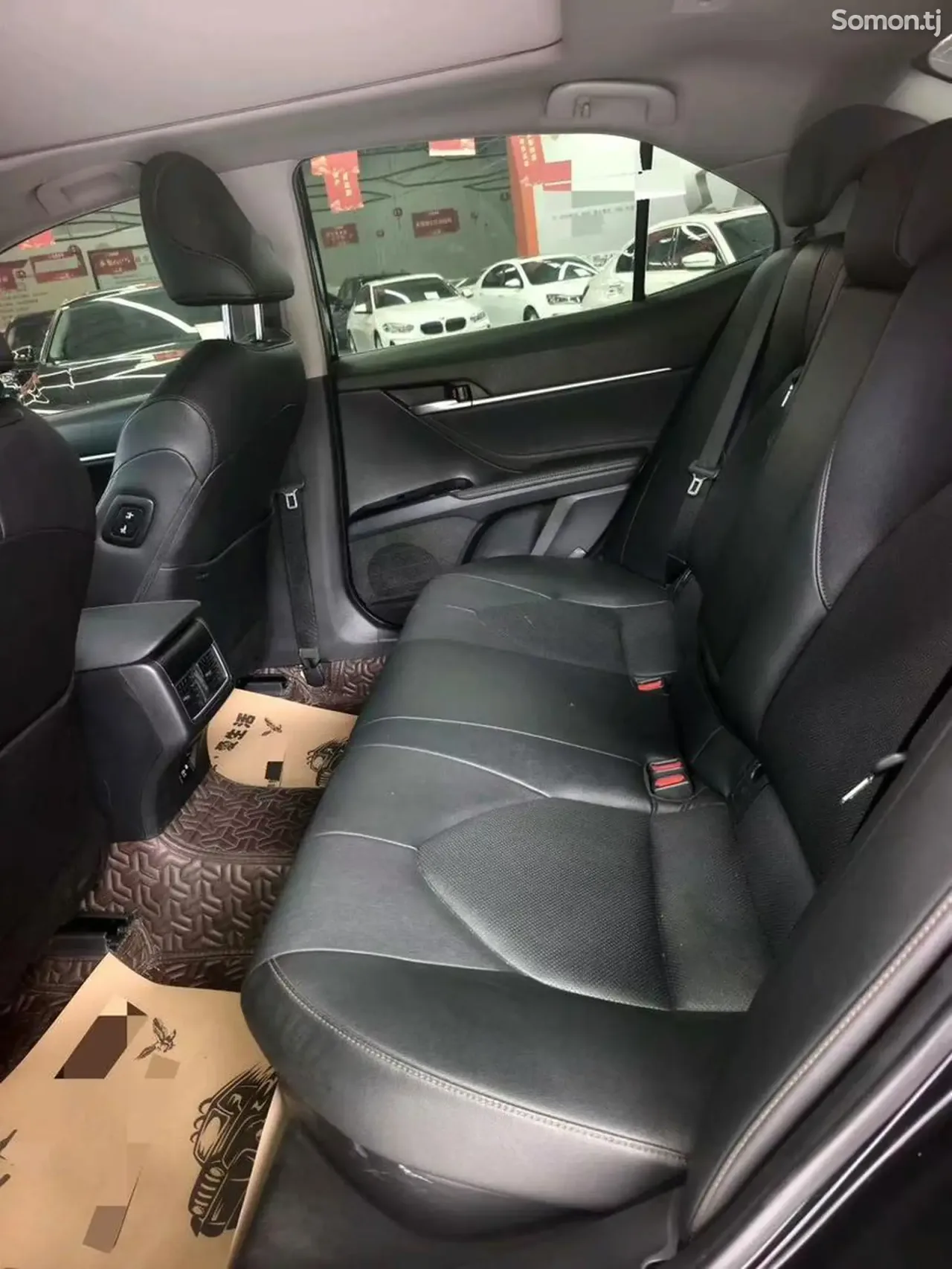 Toyota Camry 2023 · 2.5 AT