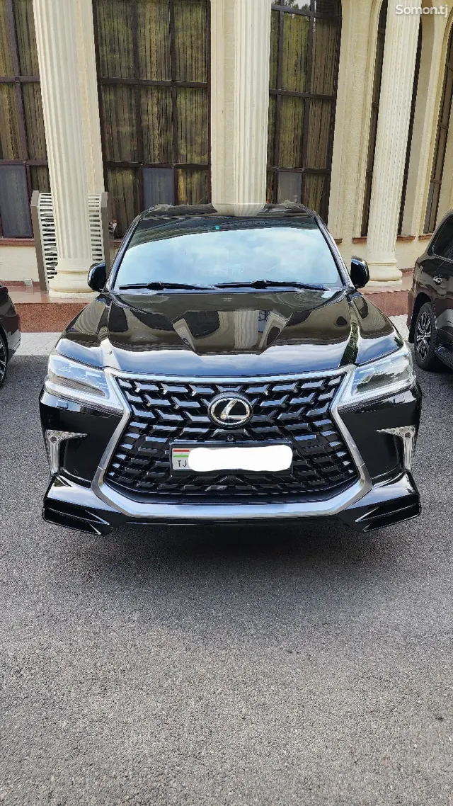 Lexus LX series 2009 · 5.7 AT