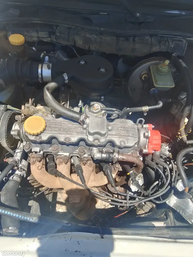 Opel Vectra A 1992 · 1.8 MT