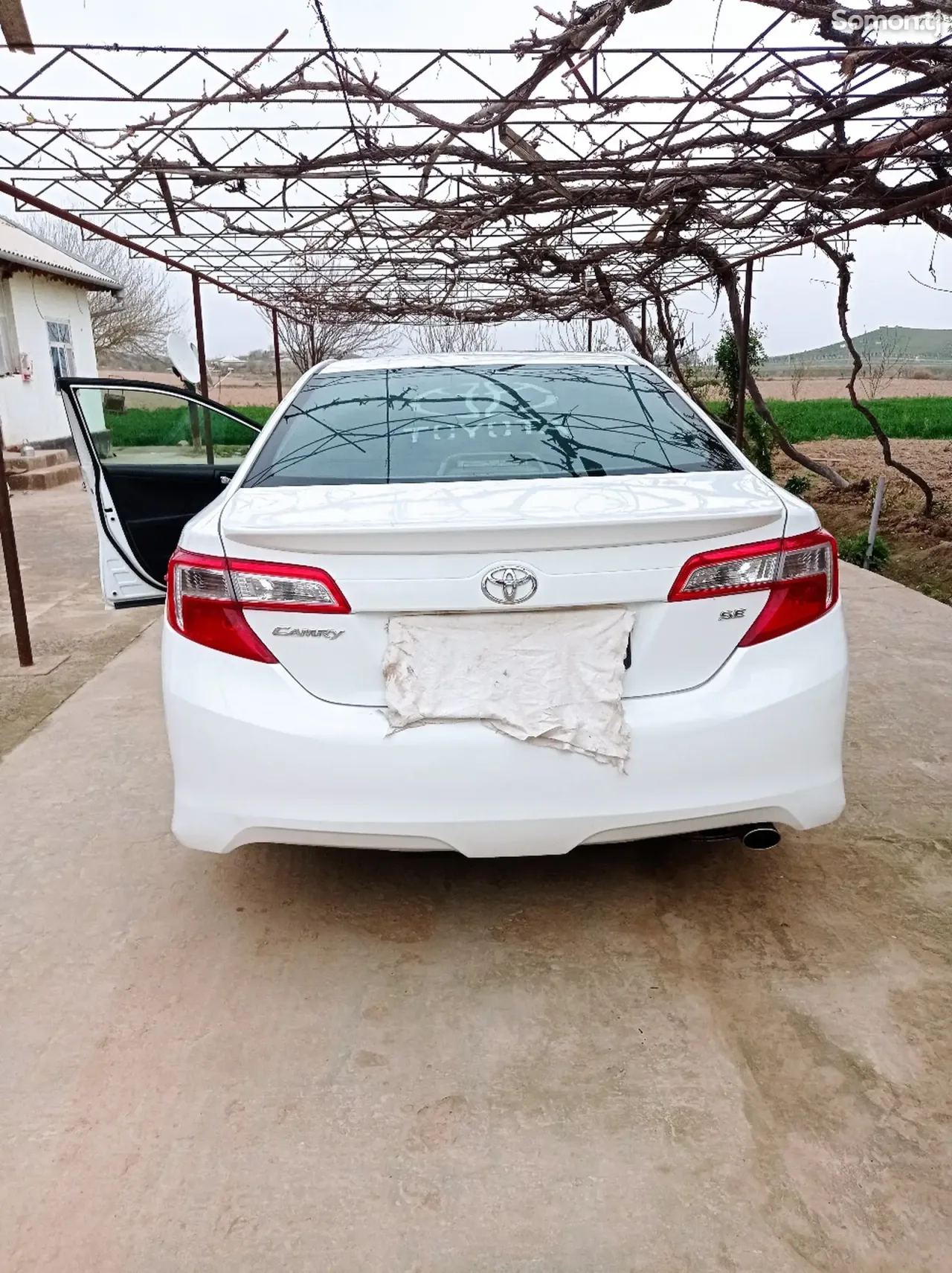 Toyota Camry 2012 · 2.5 AT