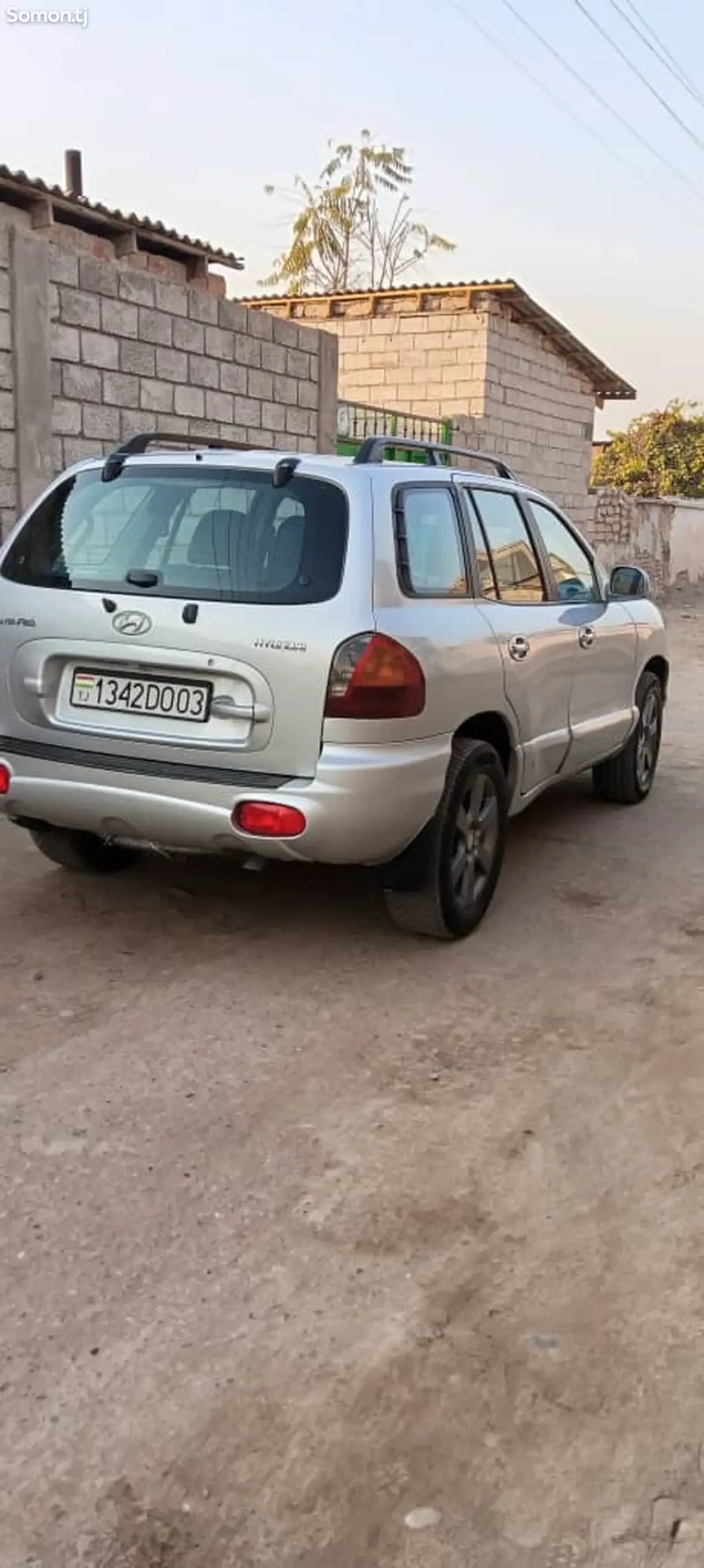 Hyundai Santa Fe 2001 · 2.0 MT