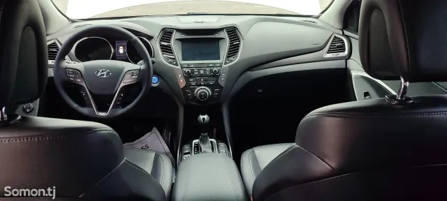 Hyundai Santa Fe 2016 · 2.0 AT