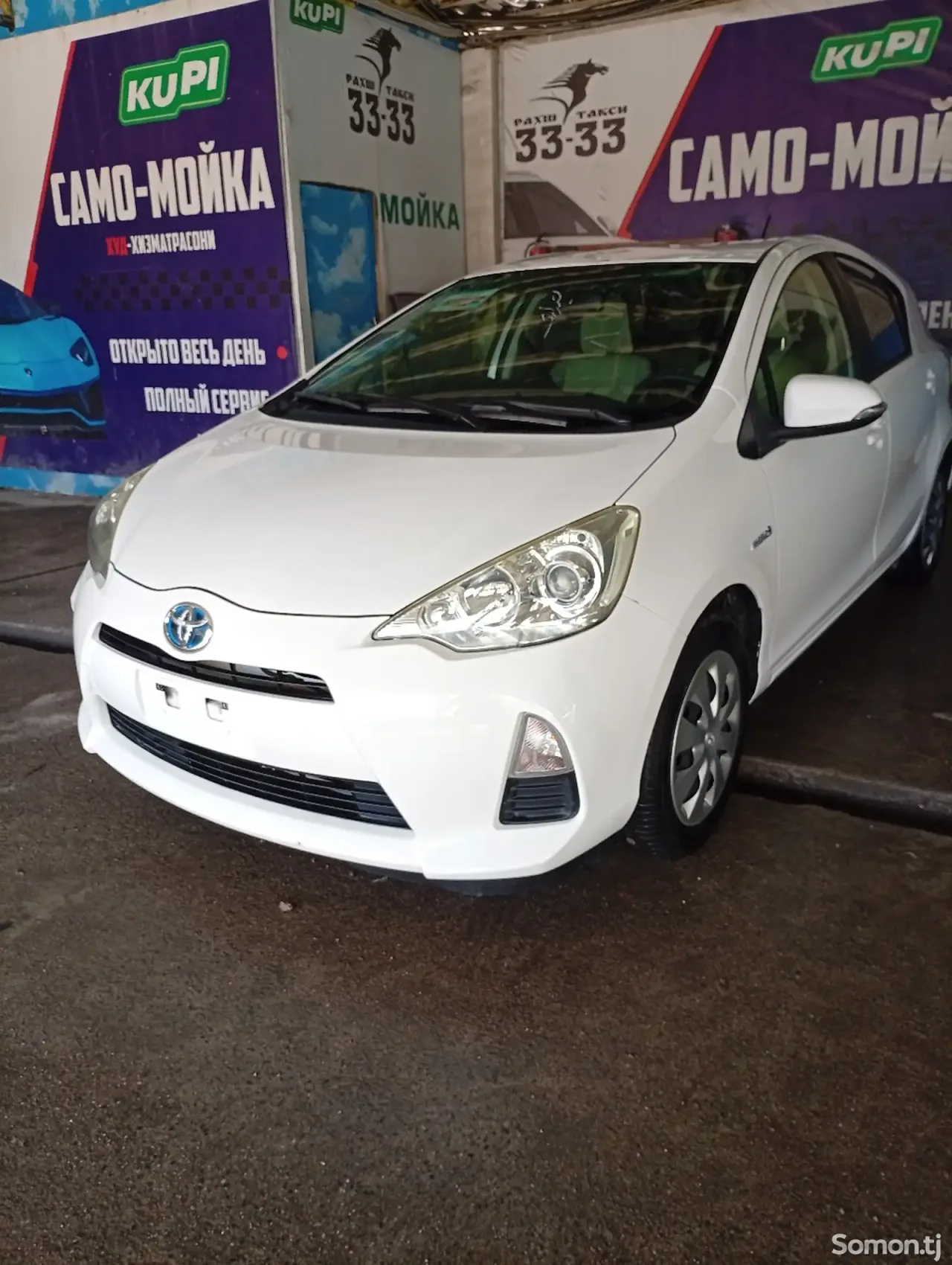 Toyota Aqua 2014 · 1.5 AT