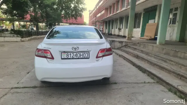Toyota Camry 2010 · 2.5 AT