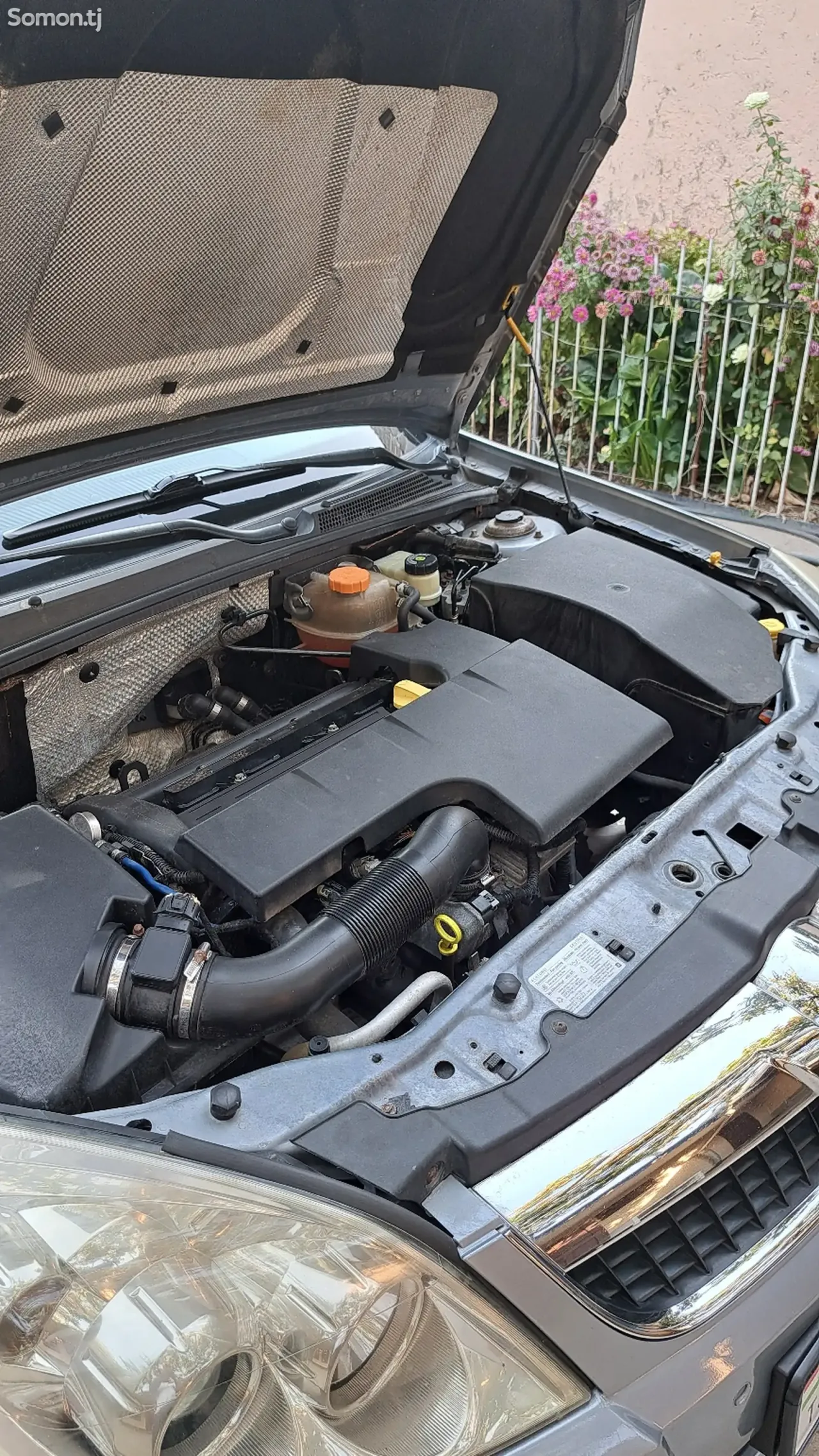 Opel Vectra C 2008 · 2.2 MT