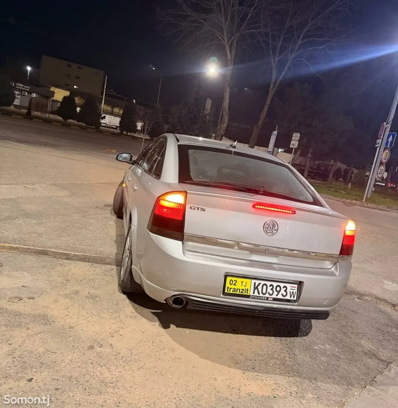 Opel Vectra C 2004 · 2.2 MT