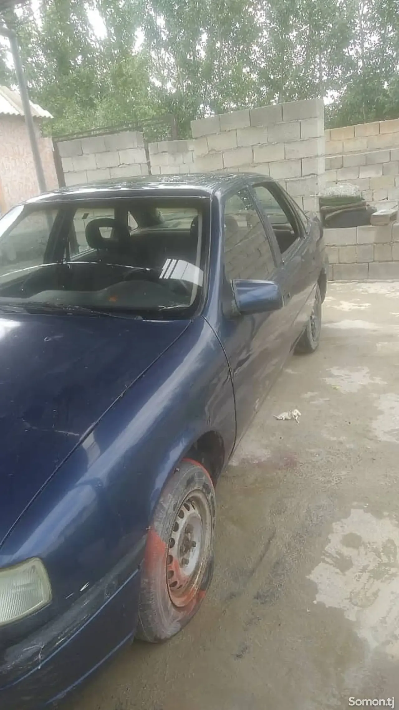 Opel Astra F 1993 · 1.6 MT