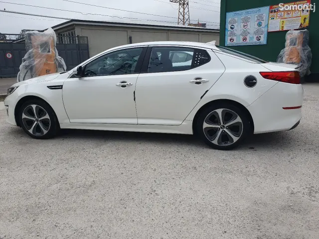Kia K5 2014 · 2.0 AT