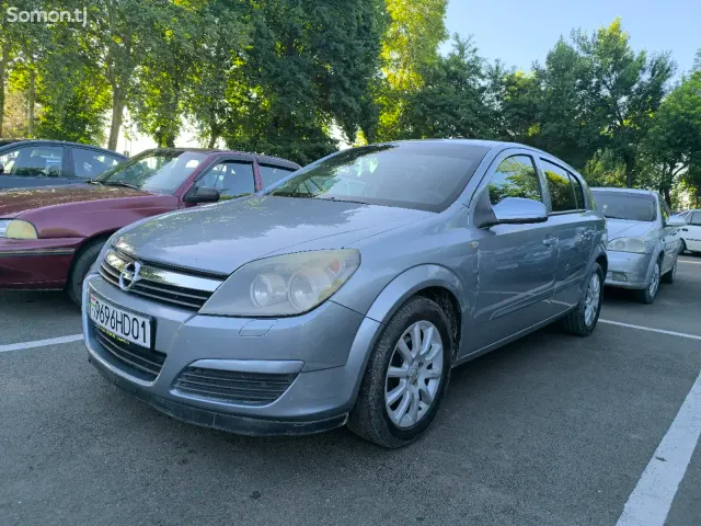 Opel Astra H 2007 · 1.6 MT