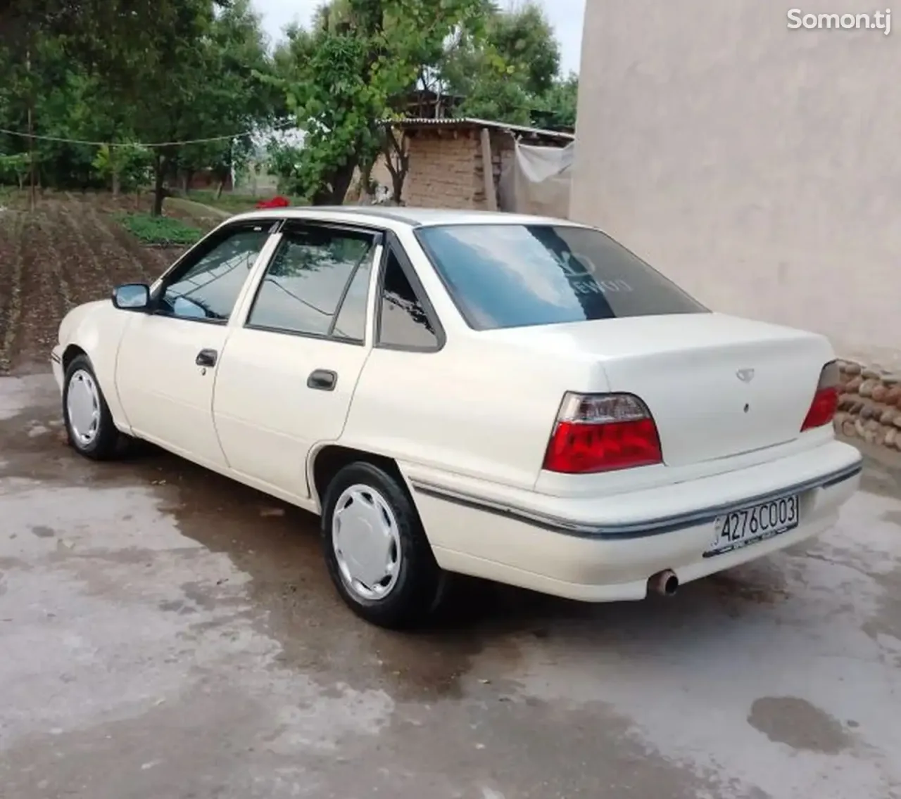 Daewoo Nexia 1994 · 1.6 MT