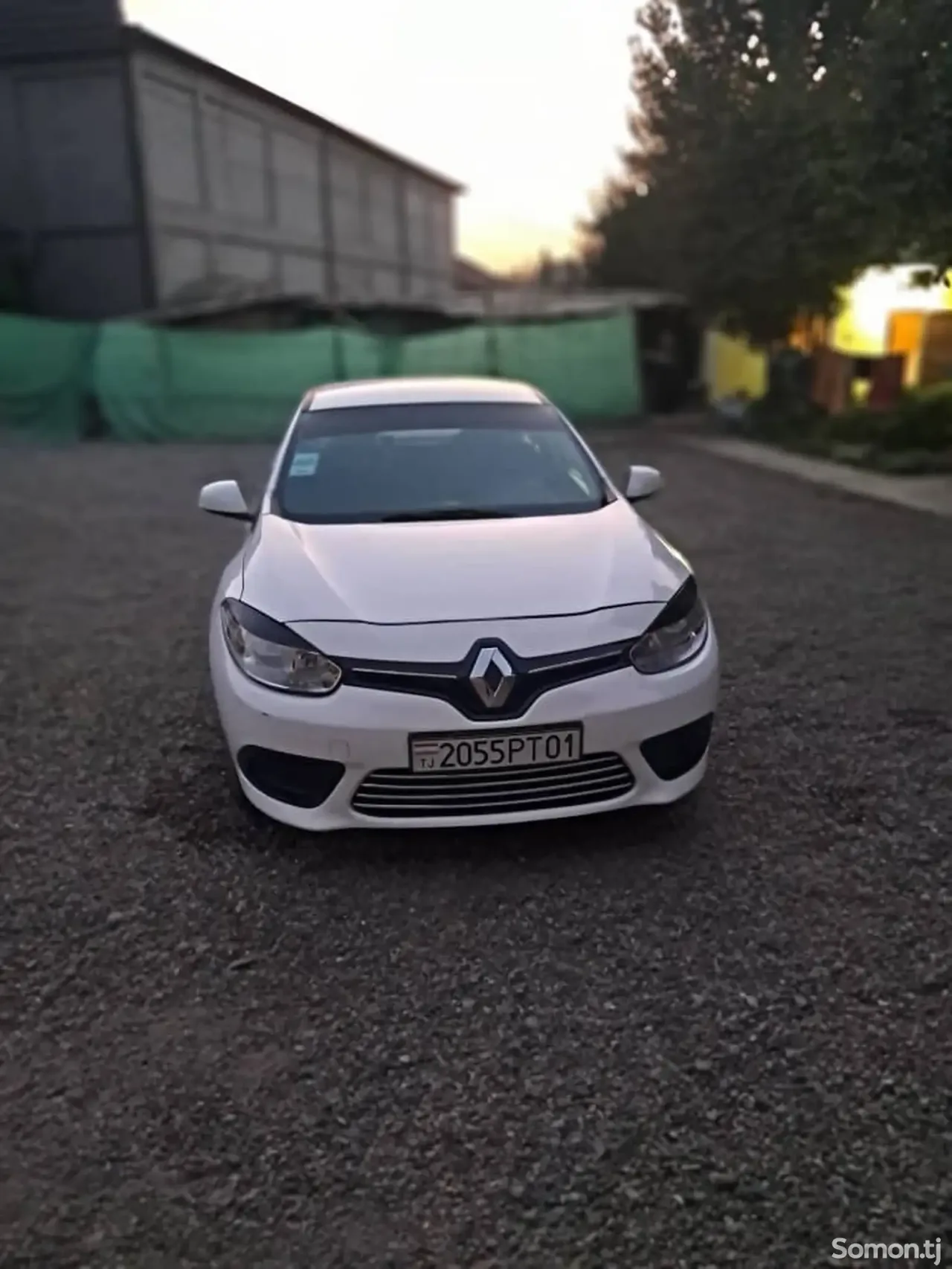 Renault Fluence 2015 · 2.0 MT