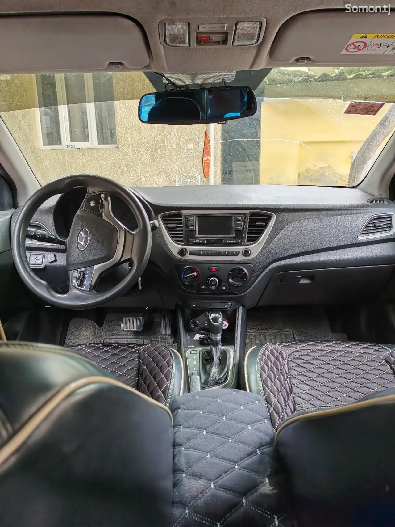 Hyundai Solaris 2019 · 1.6 AT