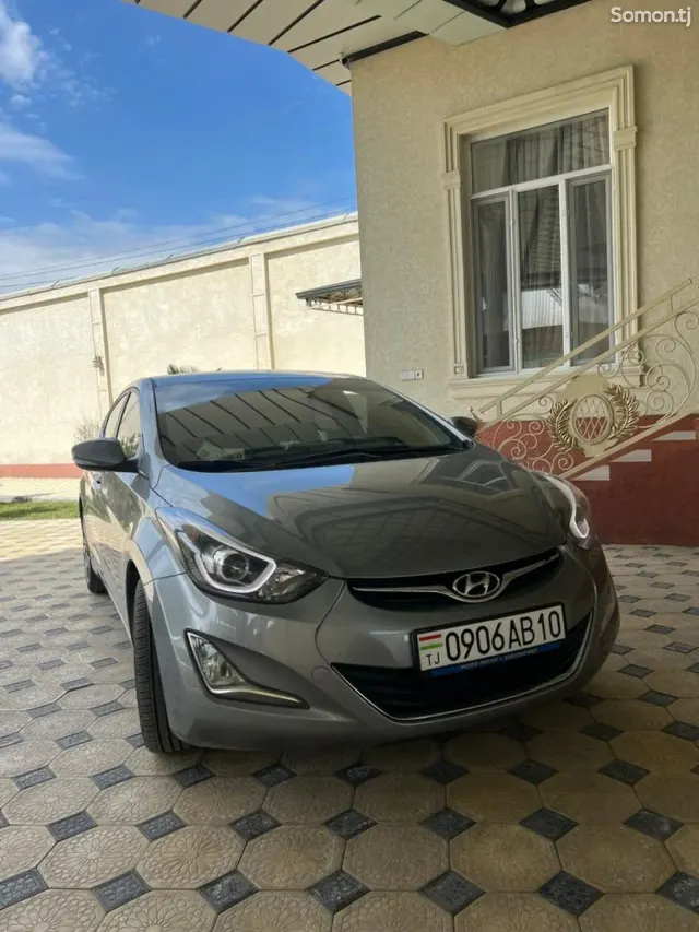 Hyundai Avante 2014 · 1.6 AT