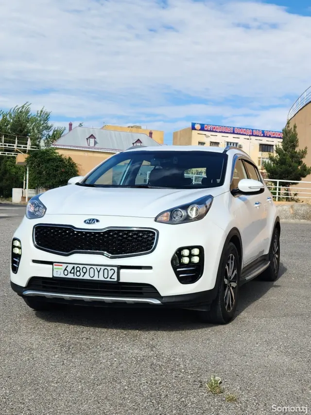 Kia Sportage 2015 · 1.7 AT