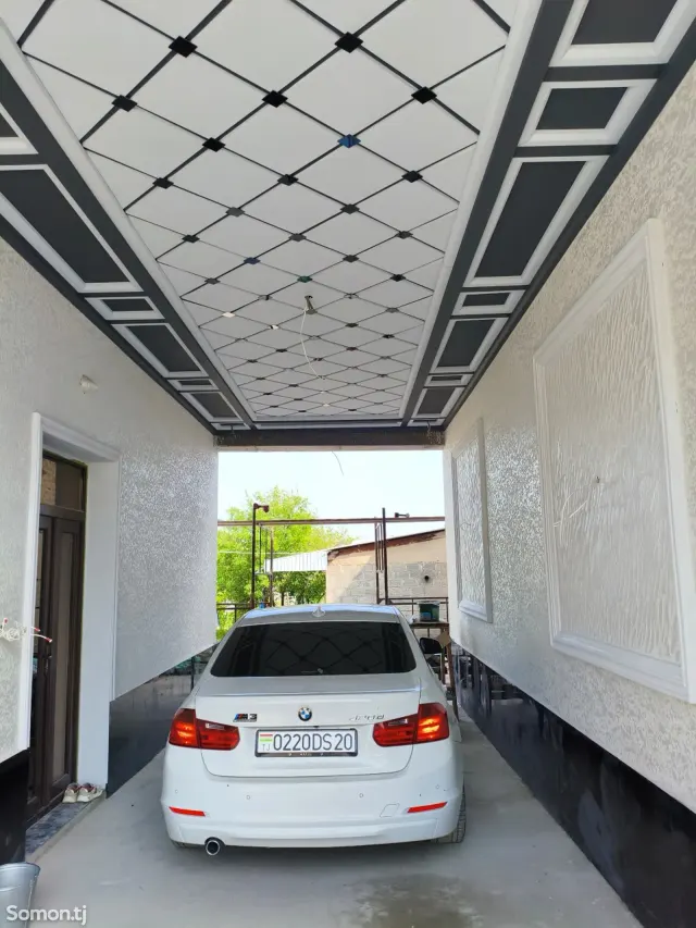 BMW 3 series 2014 · 2.0 AT